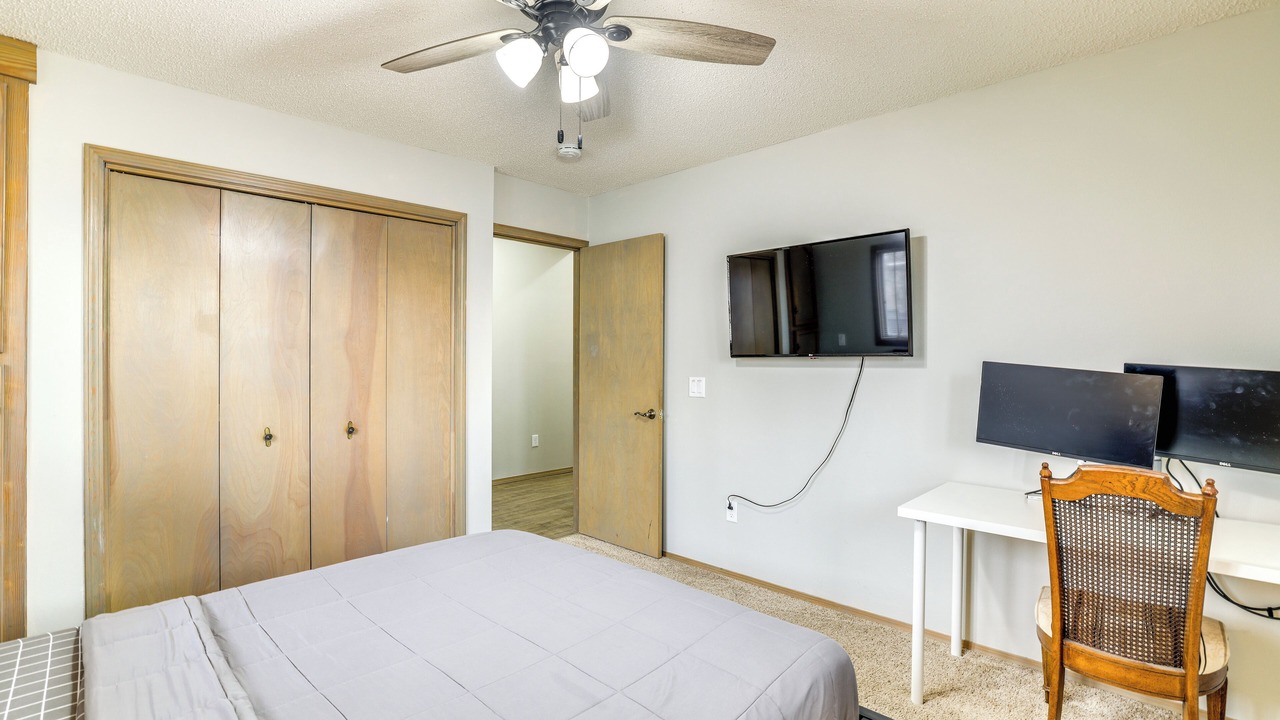 Photo of Bedroom in Eureka Springs