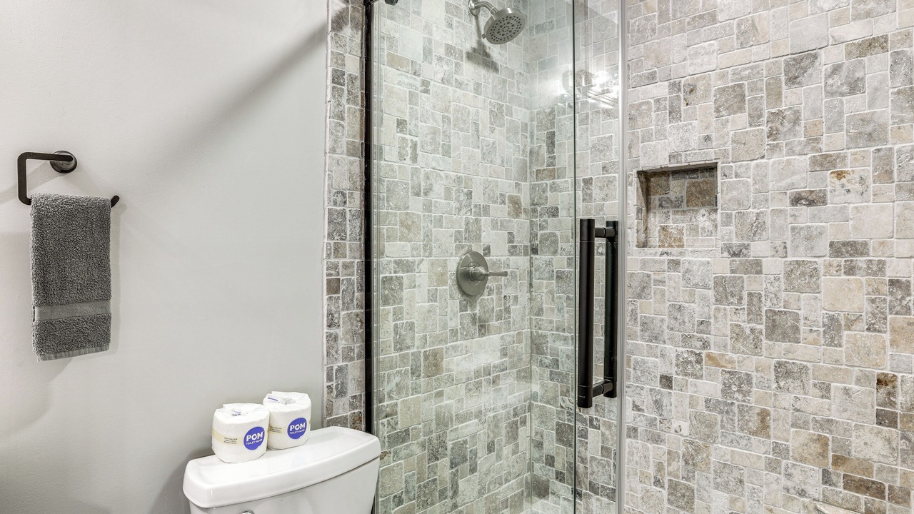 Photo of Bathroom in Eureka Springs