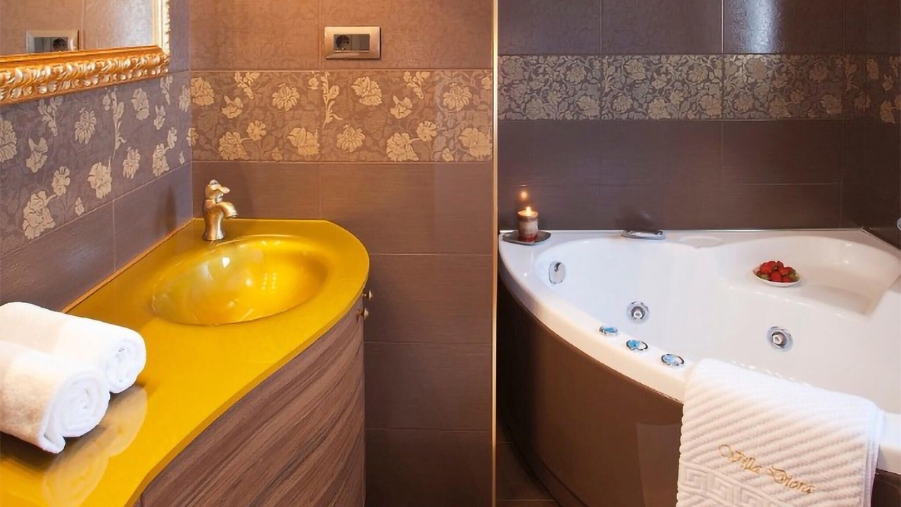 Photo of Bathroom in Karojba