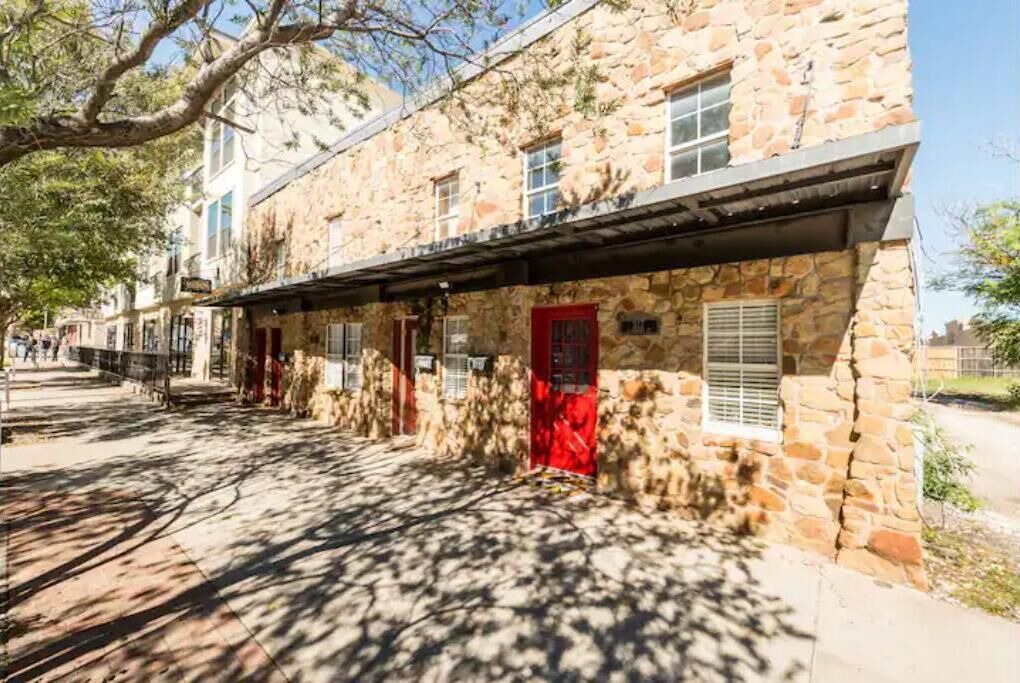 Photo of Outdoor in Denton