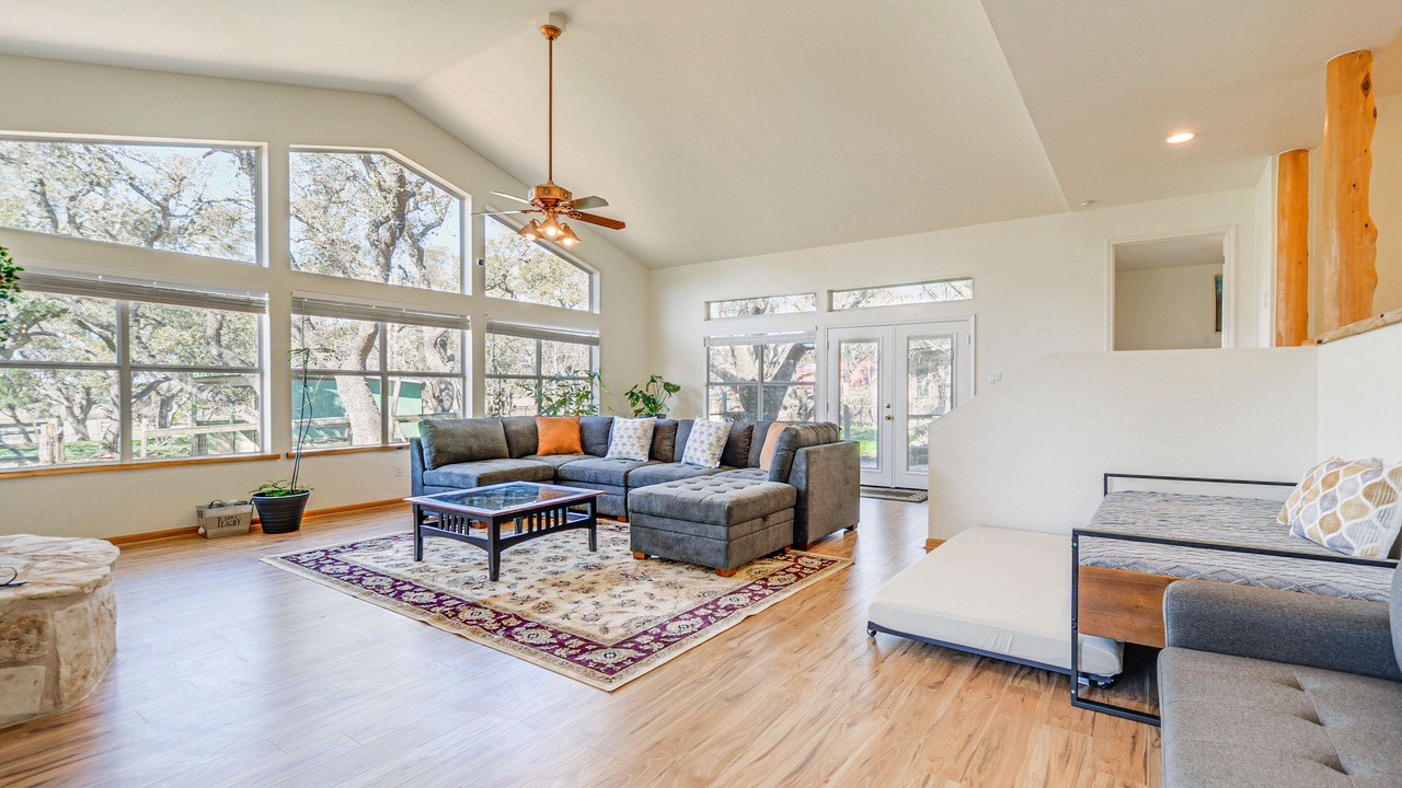 Photo of Livingroom in Dripping Springs