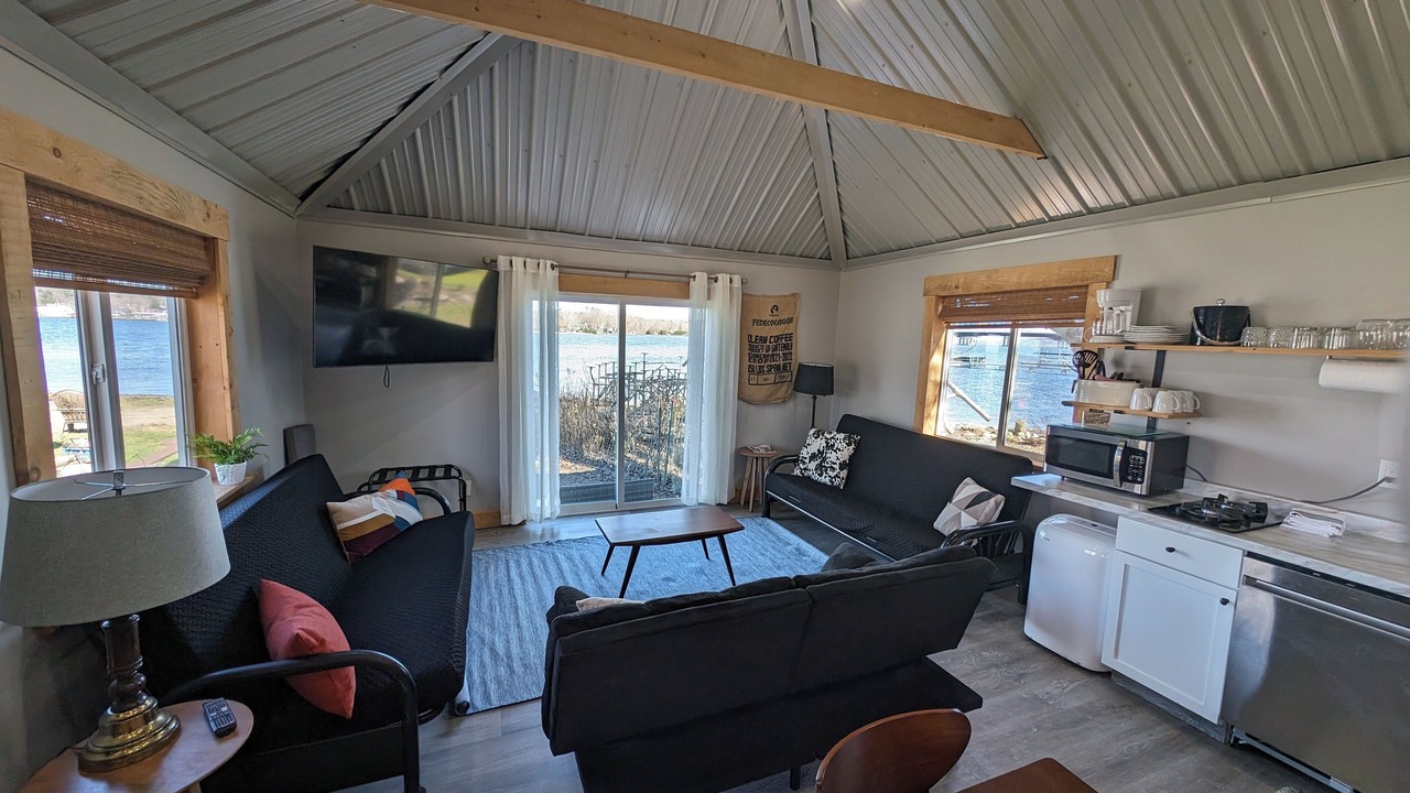 Photo of Livingroom in Stow