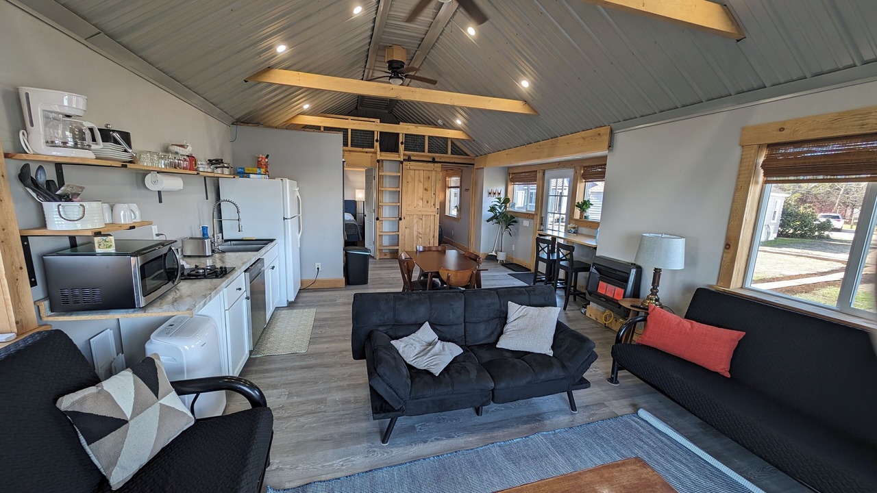 Photo of Livingroom in Stow