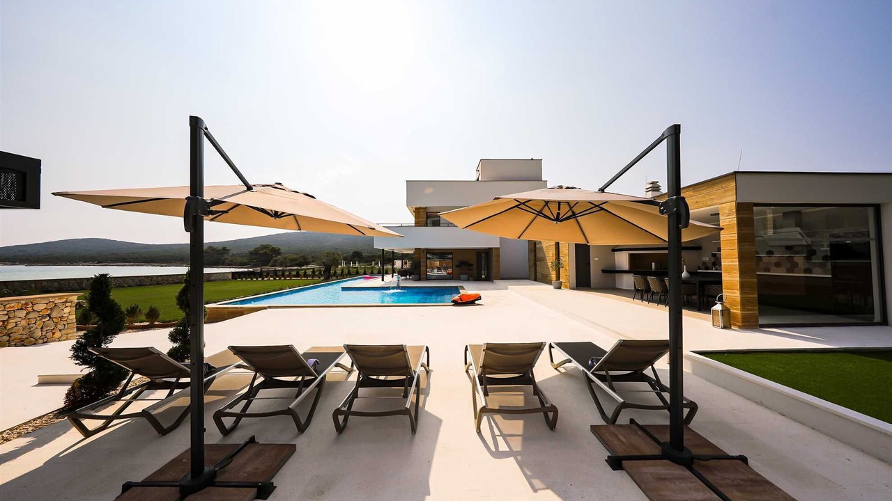 Photo of Outdoor in Ist