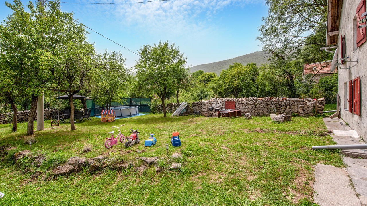 Photo of Others in Gracac