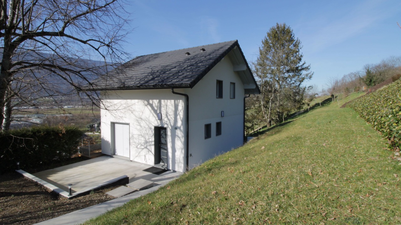Photo of Outdoor in Voglans