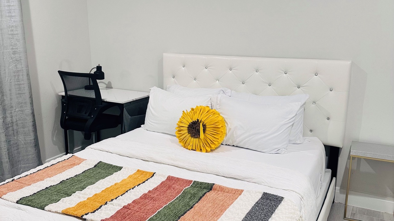 Photo of Bedroom in South Main