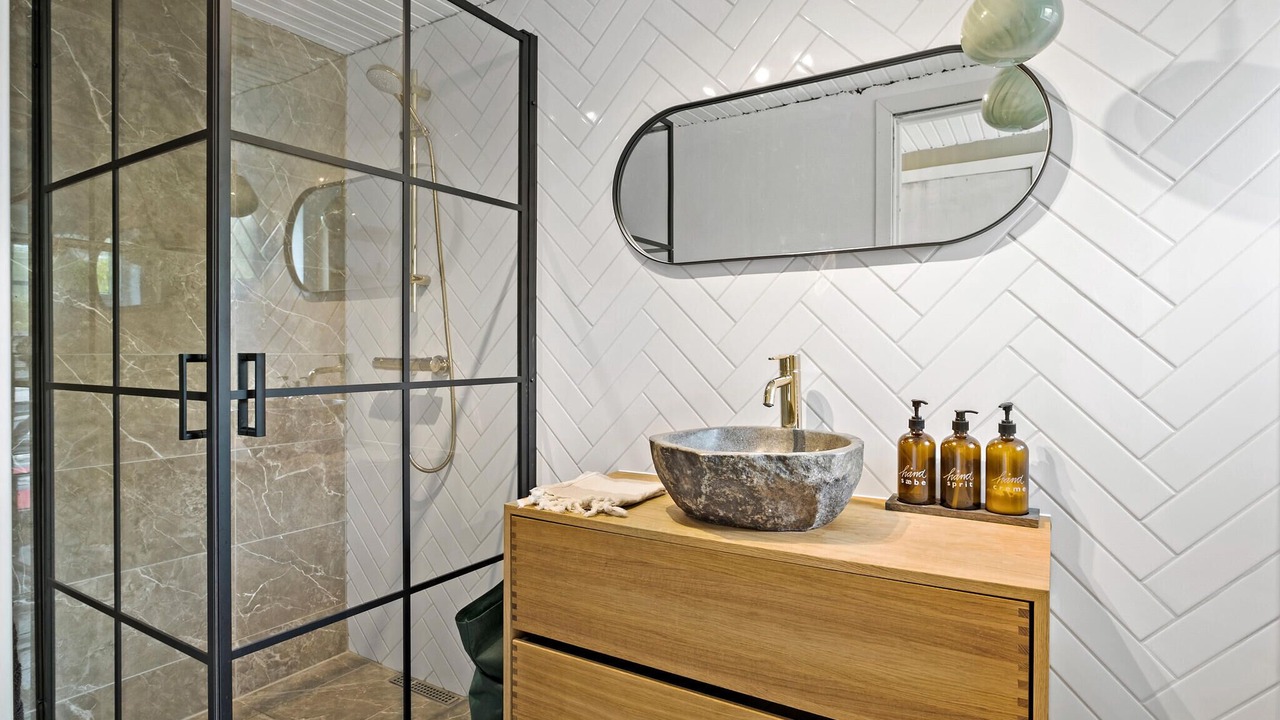 Photo of Bathroom in Hou