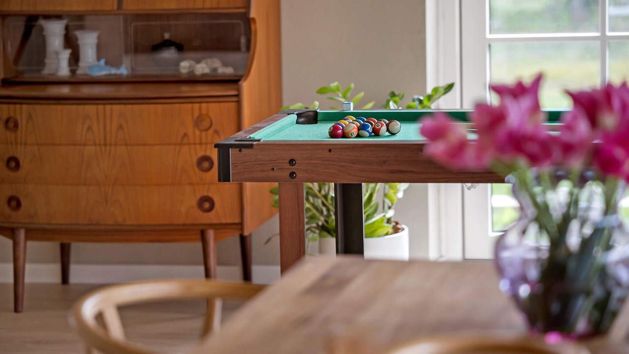 Photo of Others in Hou