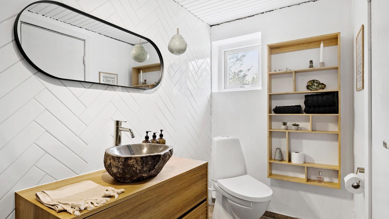 Photo of Bathroom in Hou