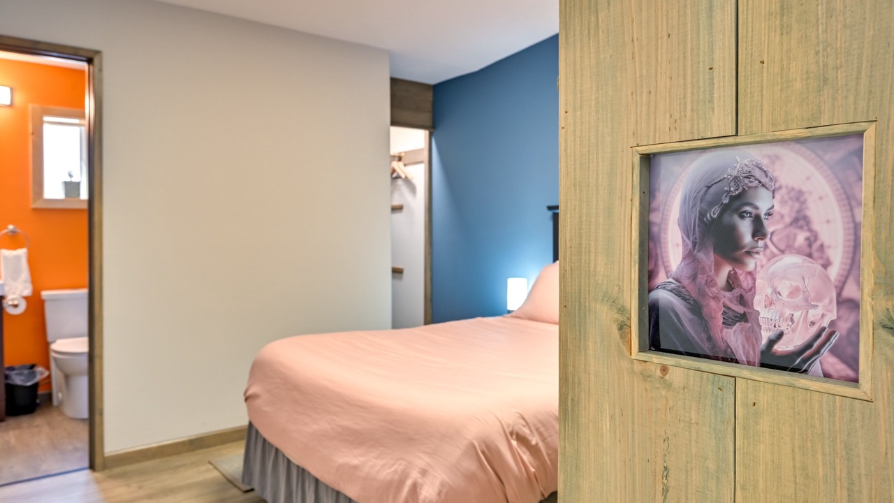 Photo of Bedroom in Crestone