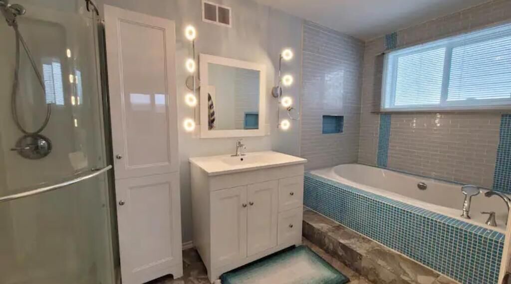 Photo of Bathroom in Saint Laurent