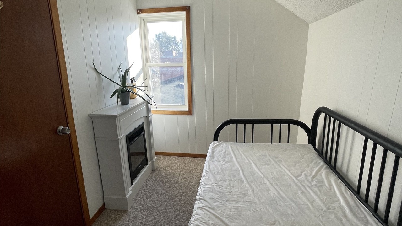 Photo of Bedroom in Clearview Township