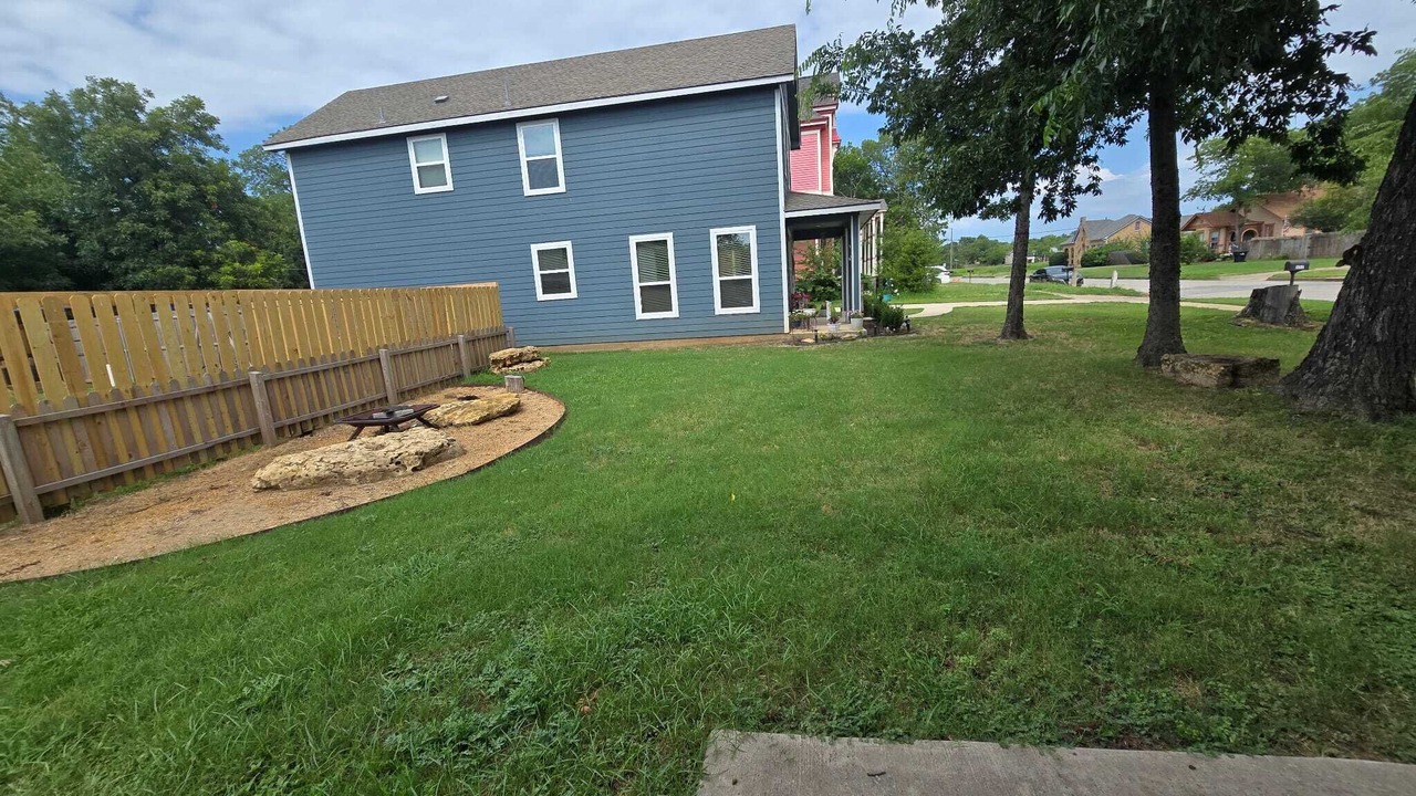 Photo of Outdoor in Denison