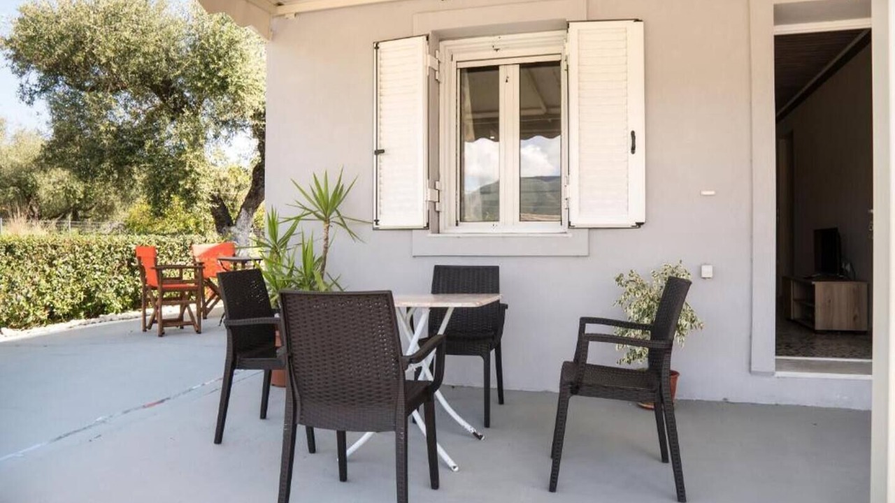 Photo of Outdoor in Neromilos