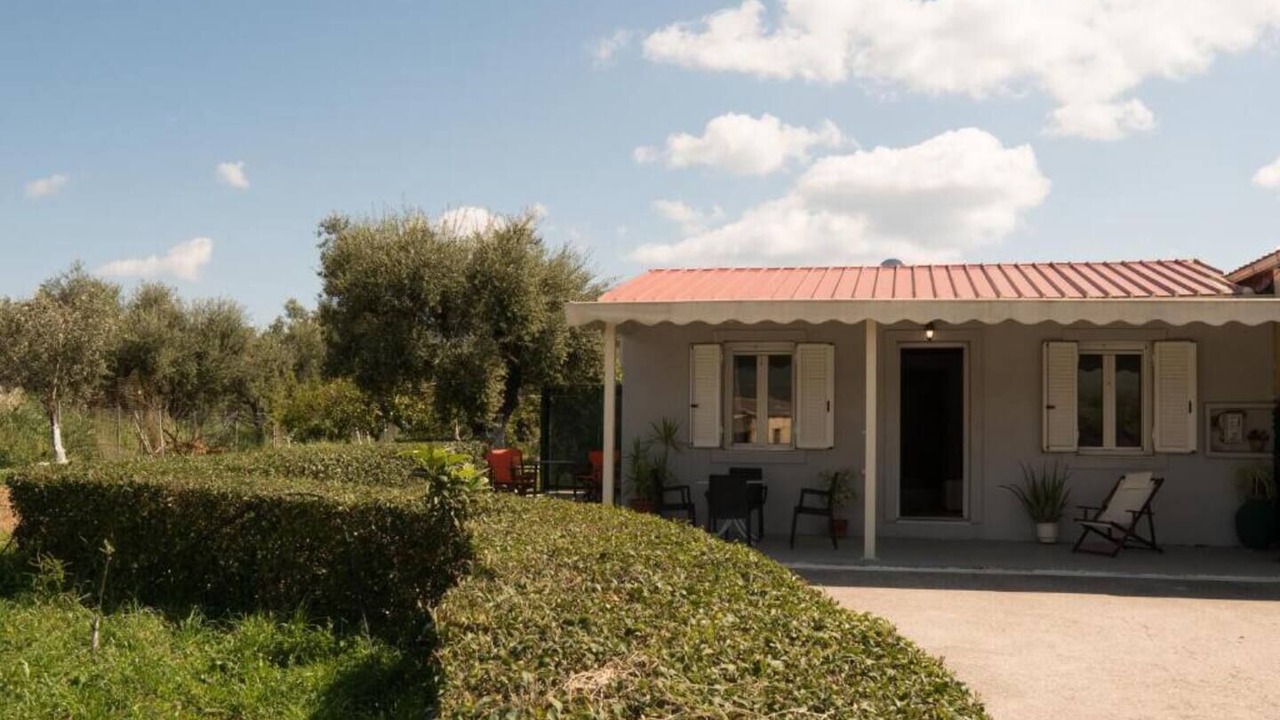 Photo of Outdoor in Neromilos