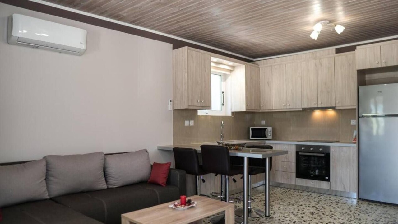 Photo of Others in Neromilos