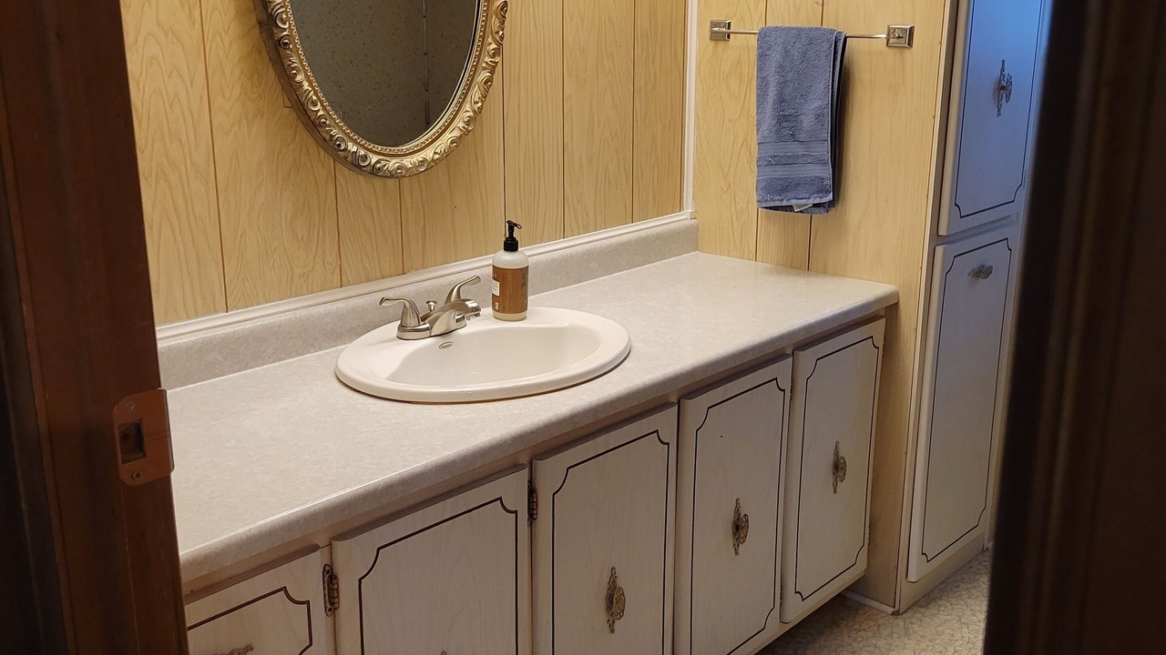 Photo of Bathroom in Silver Lake