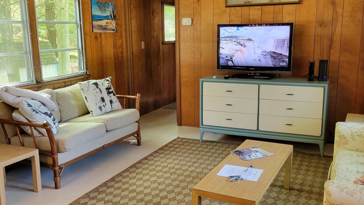 Photo of Livingroom in Silver Lake