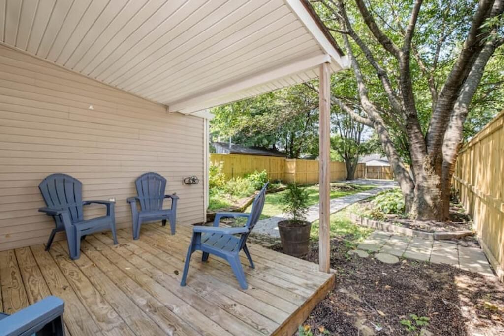 Photo of Patio Balcony in Shelby Park