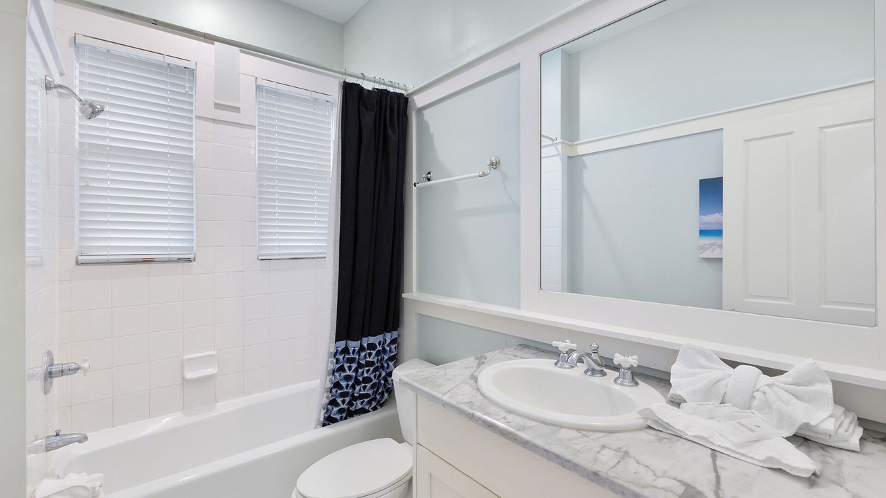 Photo of Bathroom in Delos