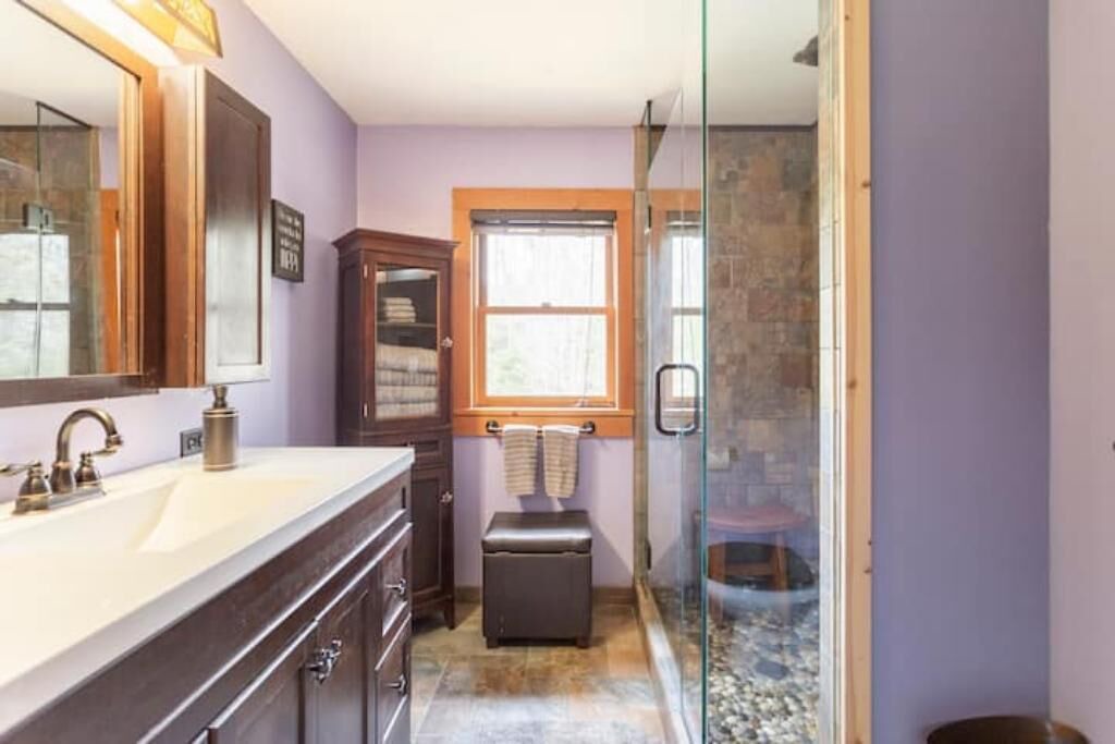 Photo of Bathroom in Oliverea