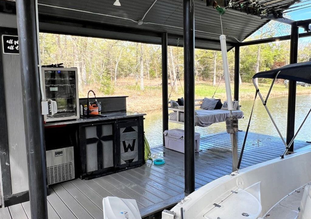 Photo of Outdoor in Cayuga