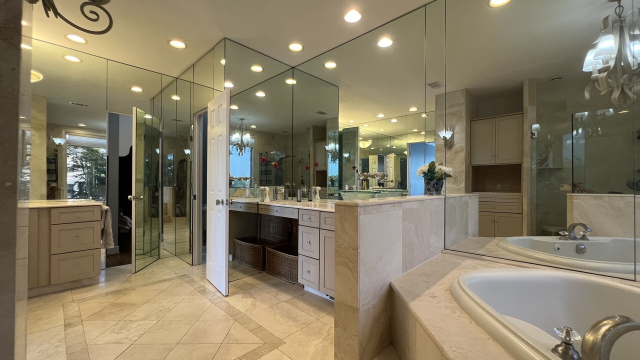 Photo of Bathroom in West End