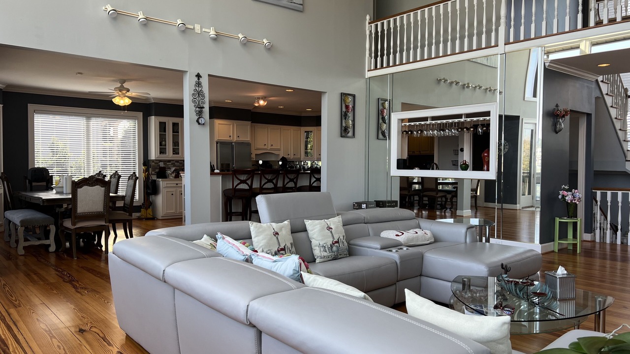 Photo of Livingroom in West End