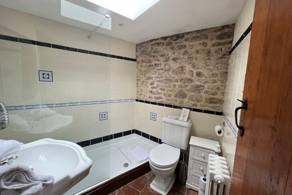 Photo of Bathroom in Lullington