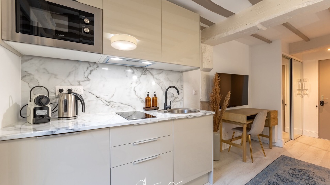 Photo of Kitchen in Quartier Saint-Marc - Croix de Pierre - Saint-Nicaise