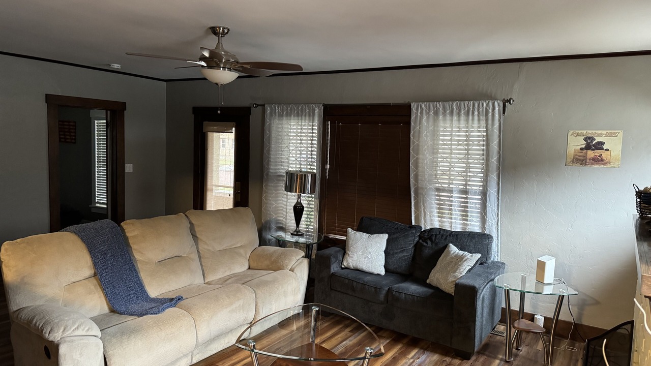 Photo of Livingroom in Hutchinson