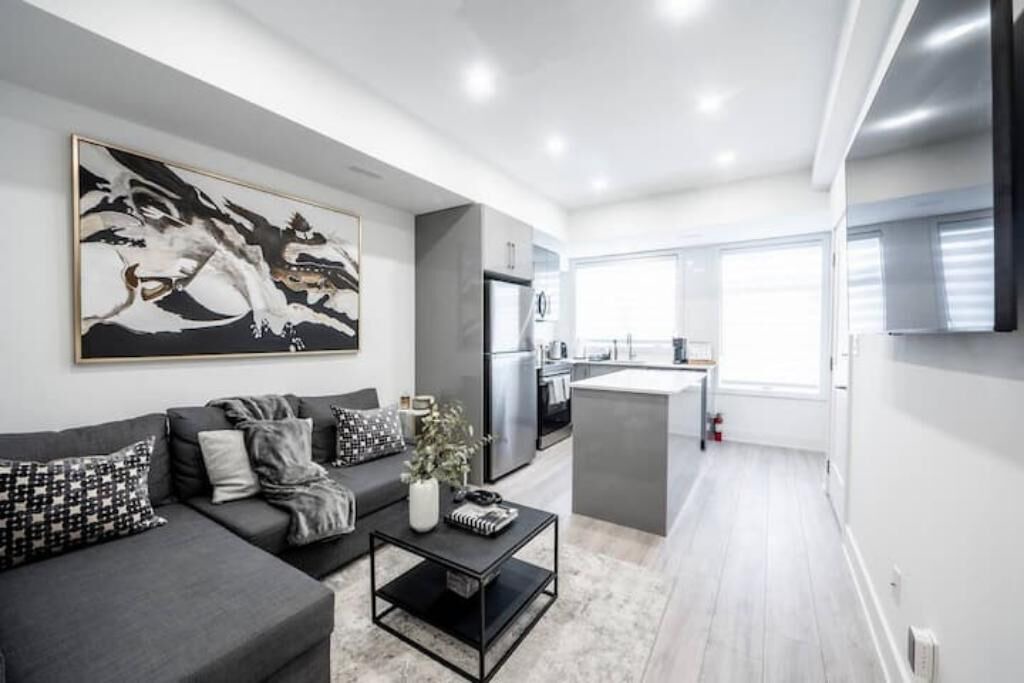 Photo of Livingroom in Niagara Falls