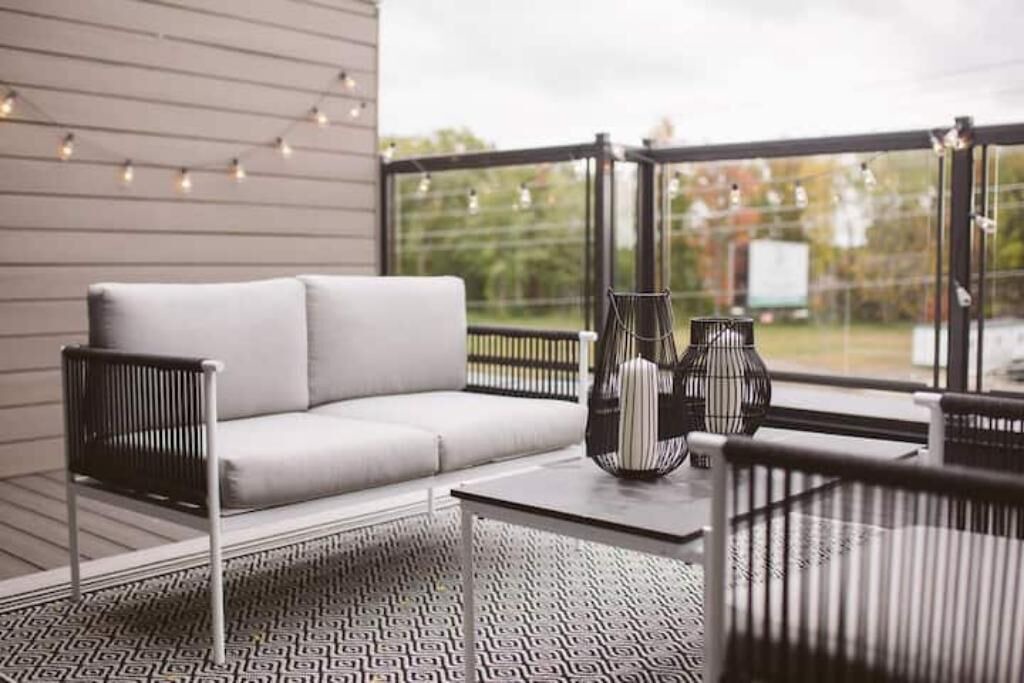 Photo of Patio Balcony in Niagara Falls