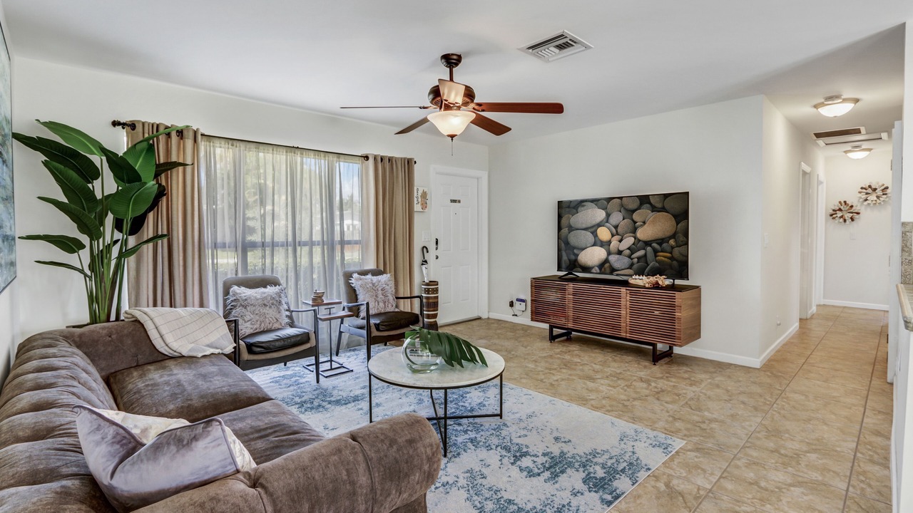 Photo of Bedroom in Central Corals