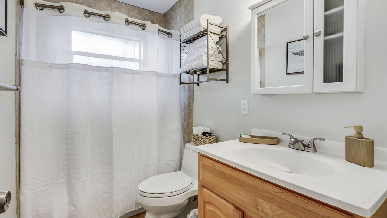 Photo of Bathroom in Central Corals