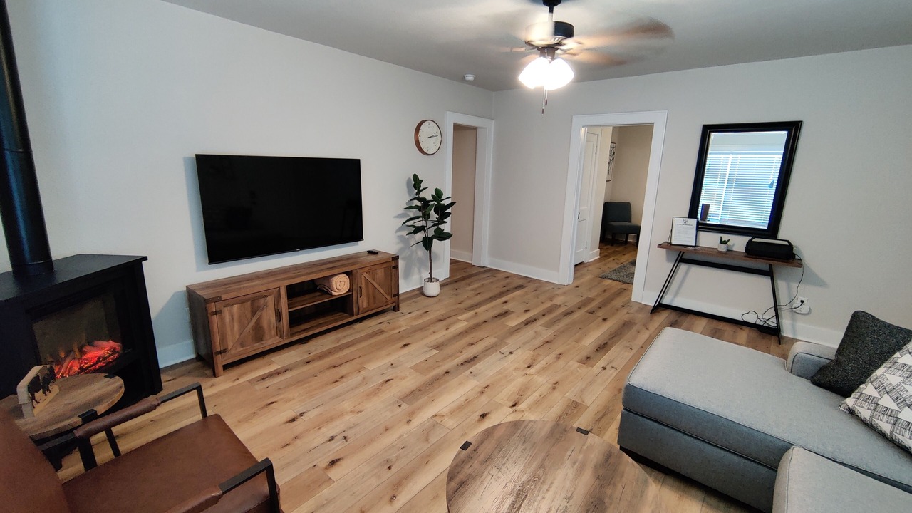 Photo of Livingroom in Tahlequah