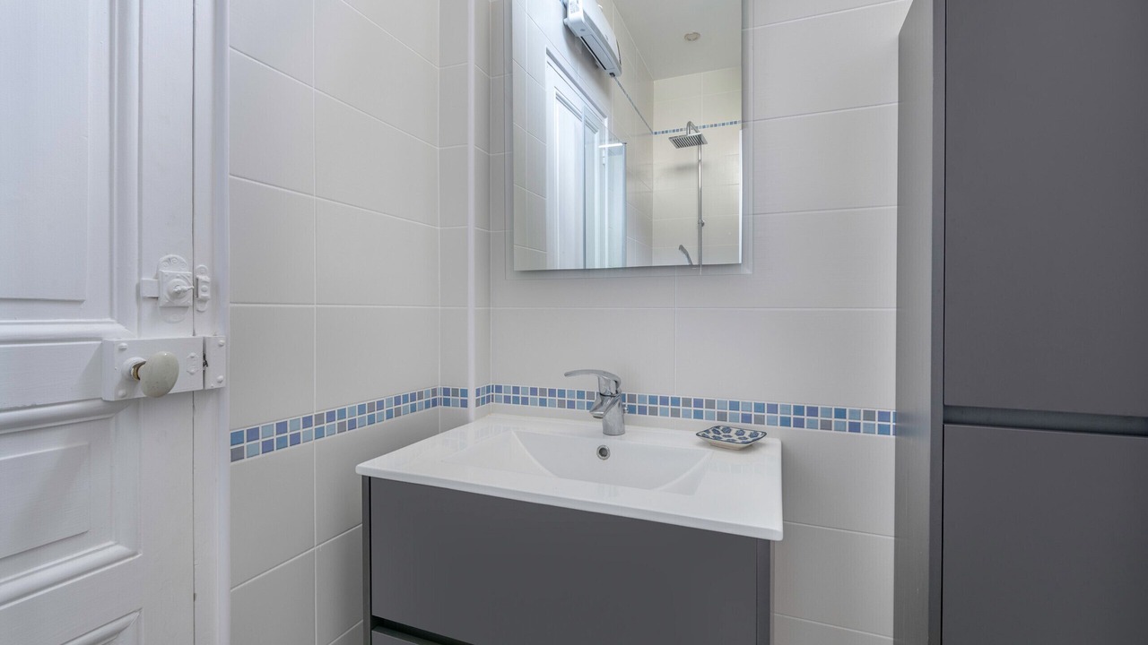 Photo of Bathroom in Le Pouliguen