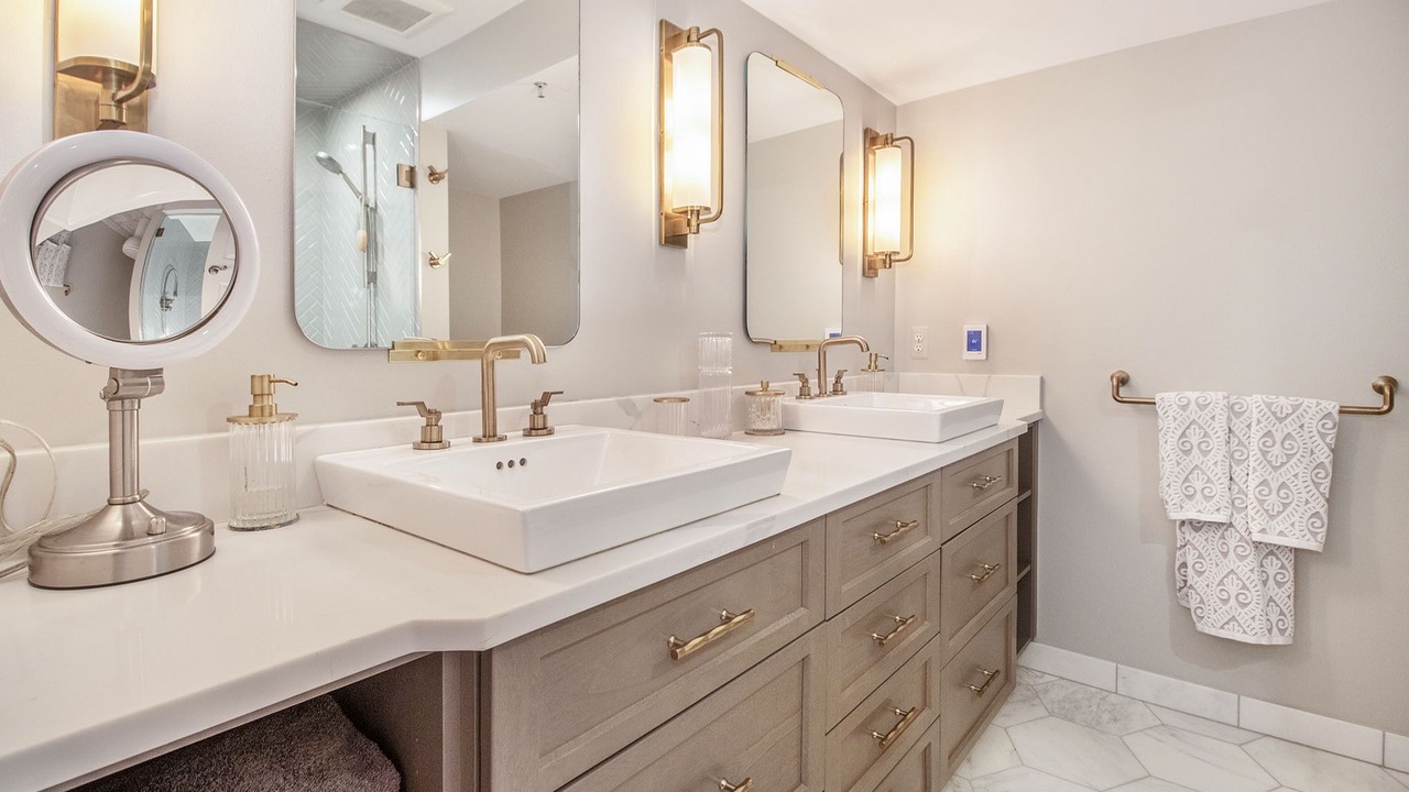Photo of Bathroom in Midtown