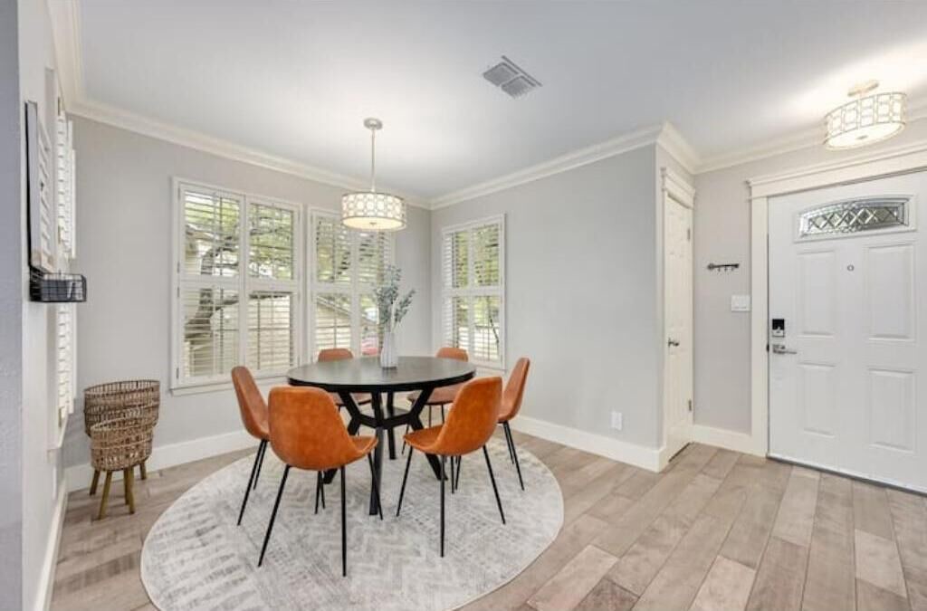 Photo of Livingroom in Austin