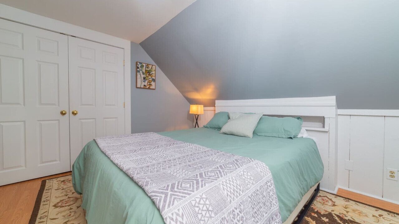 Photo of Others in Amesbury