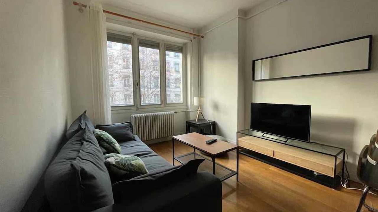 Photo of Livingroom in Voltaire - Saint Amour