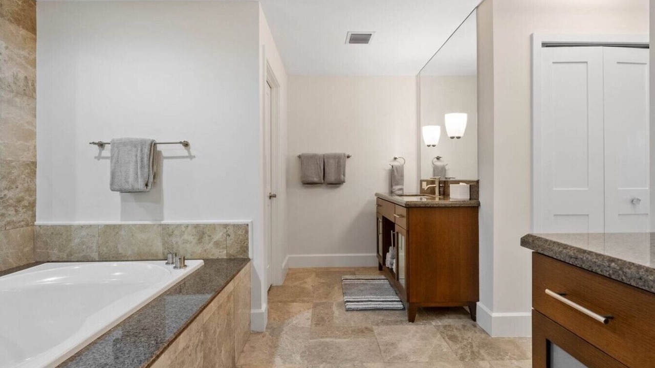 Photo of Bathroom in Rock Harbor