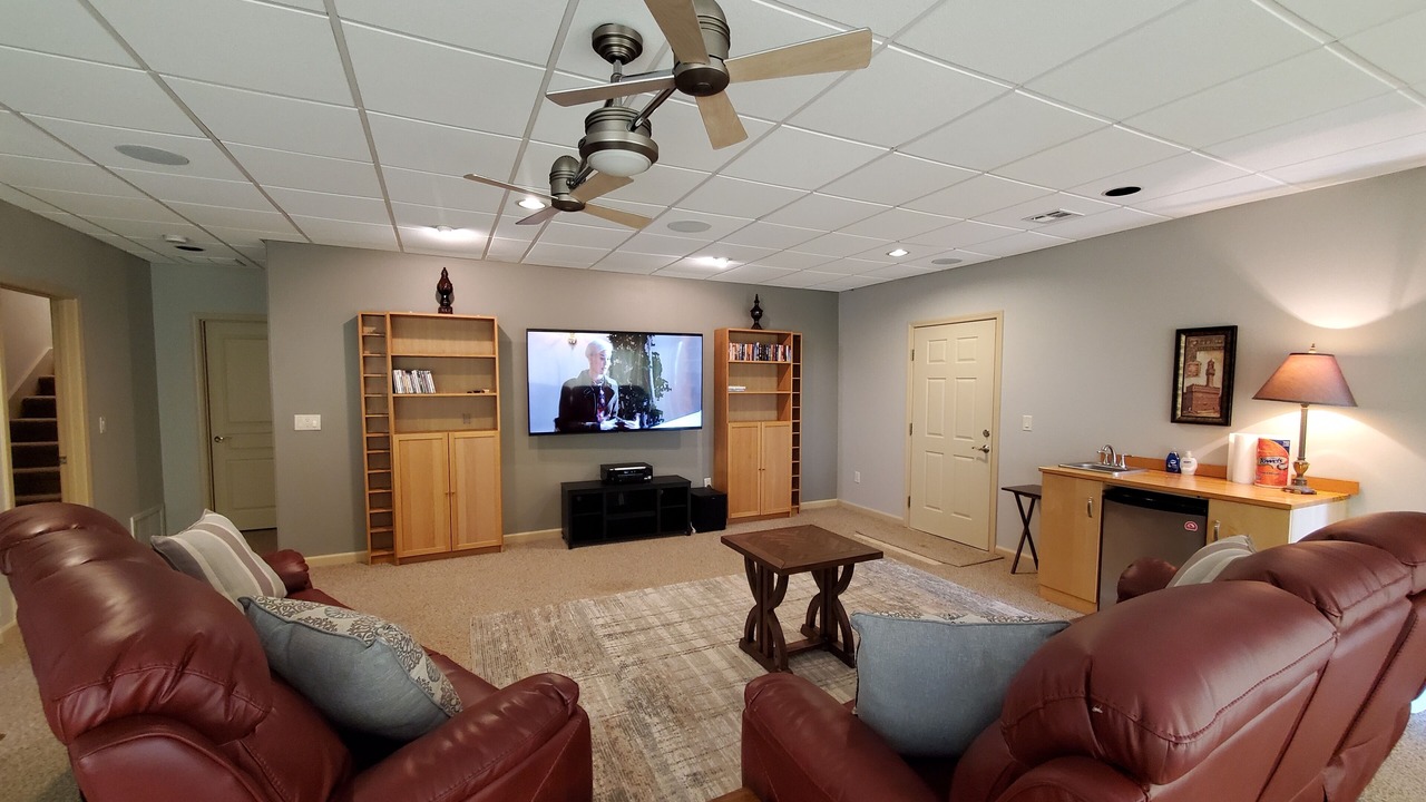 Photo of Bedroom in Lost Bridge Village