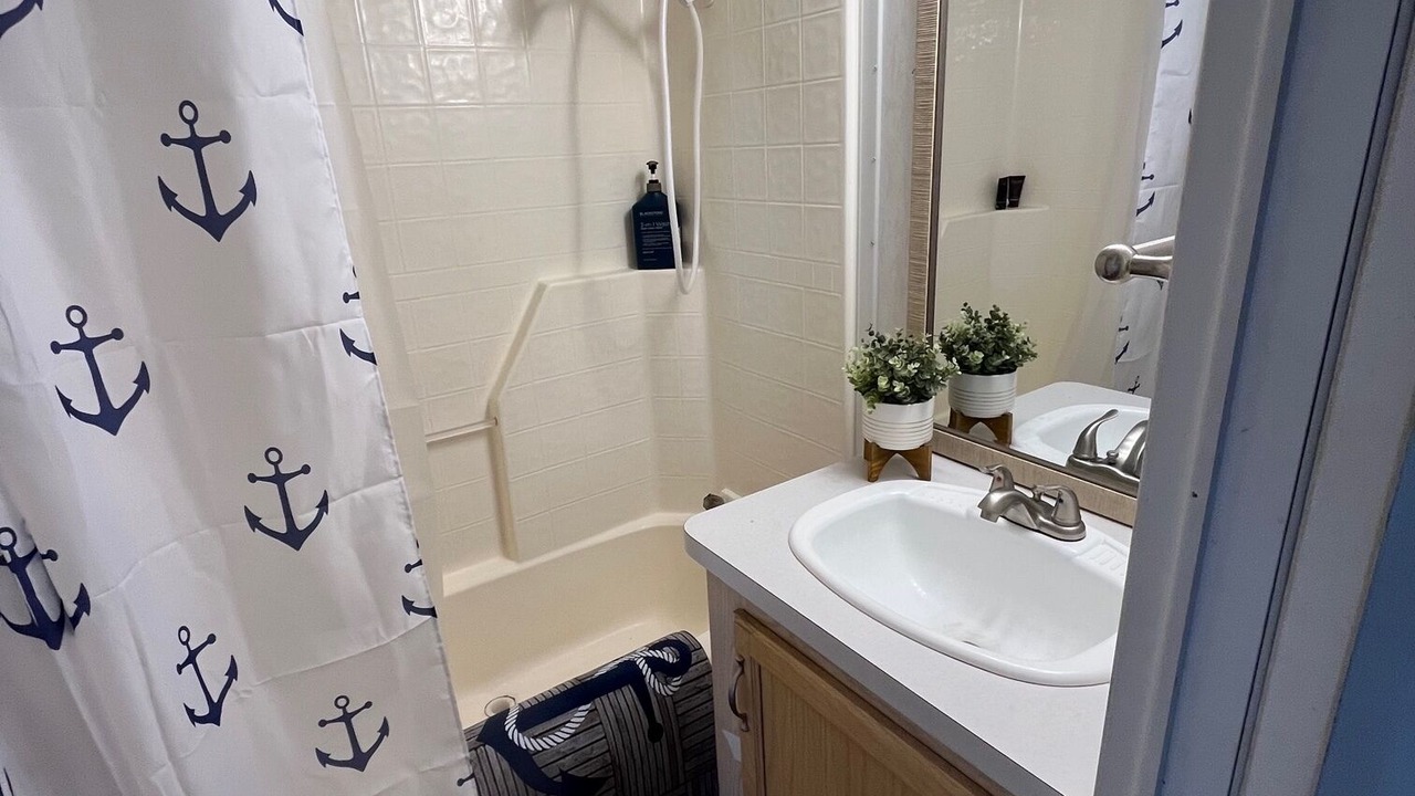 Photo of Bathroom in Wappapello
