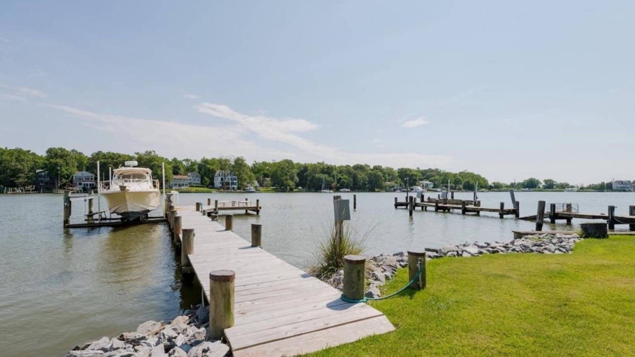 Photo of Others in Oyster Harbor