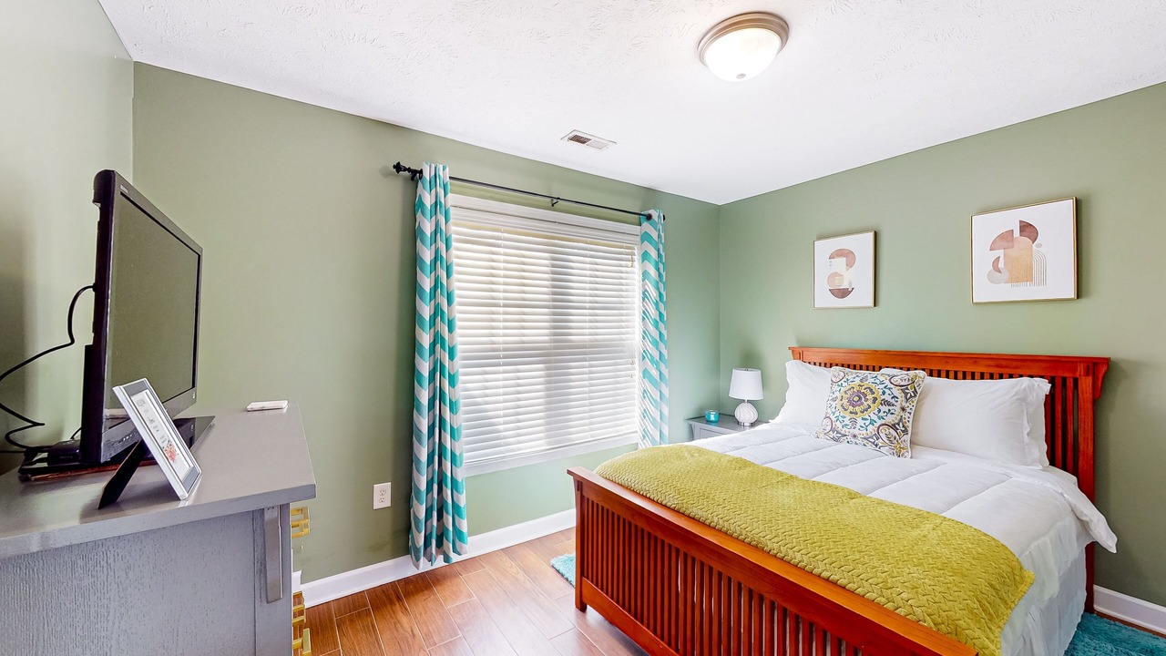 Photo of Bedroom in Cameron