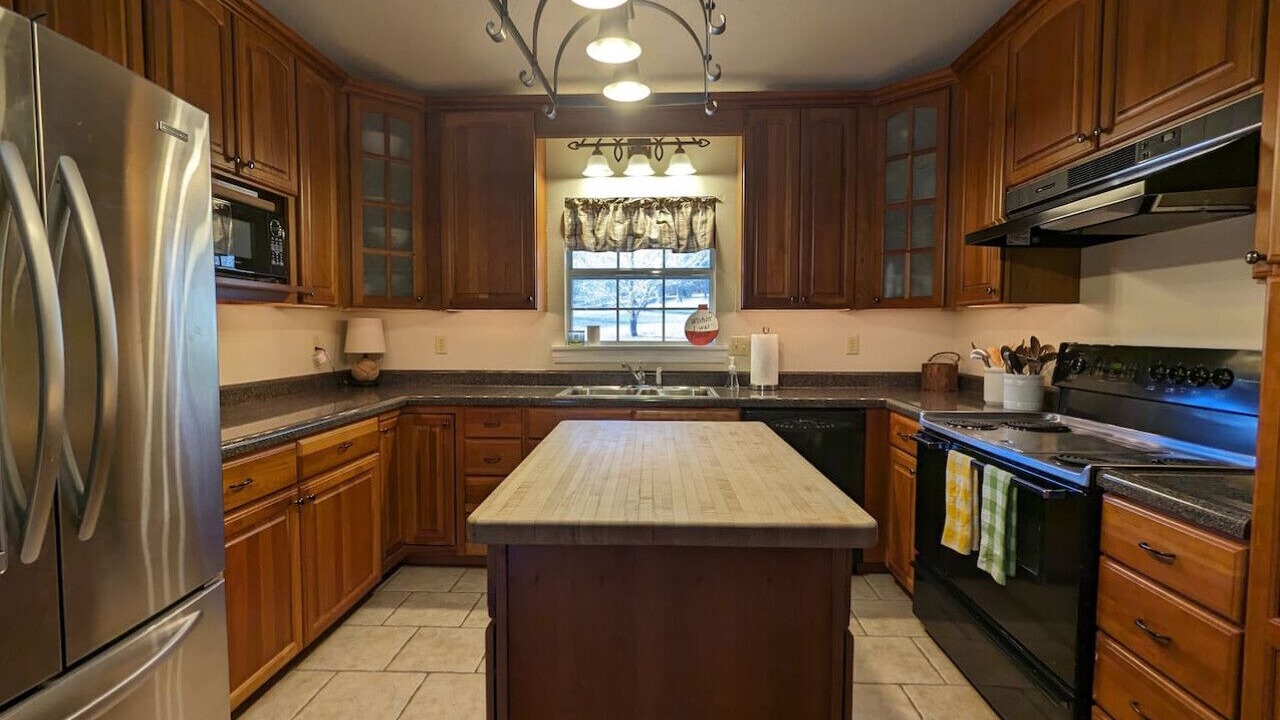 Photo of Kitchen in Eureka Springs