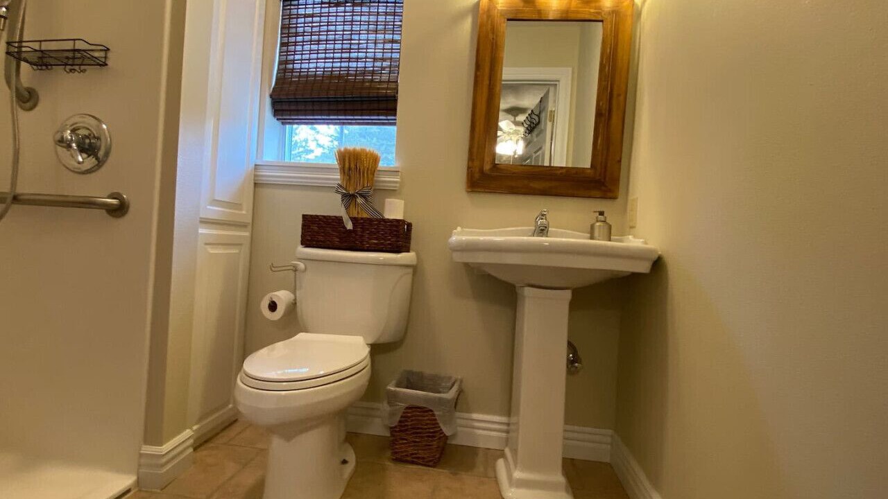 Photo of Bathroom in Eureka Springs