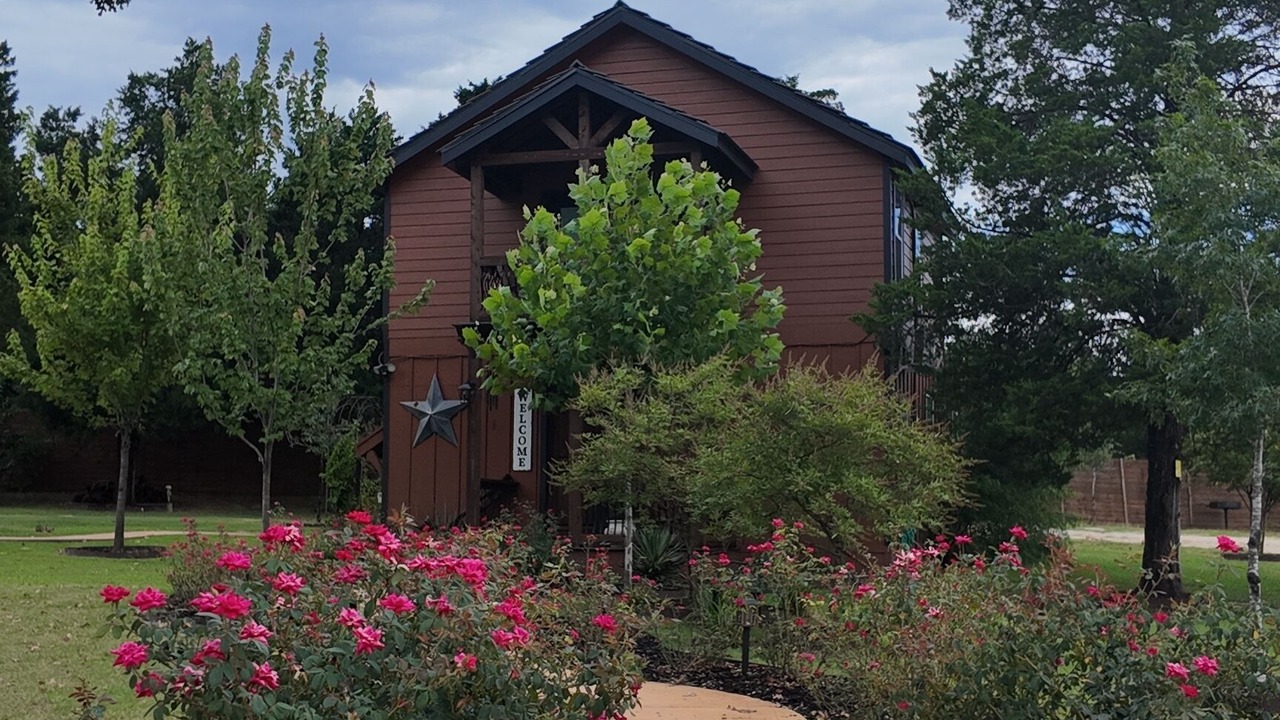 Photo of Outdoor in Elgin